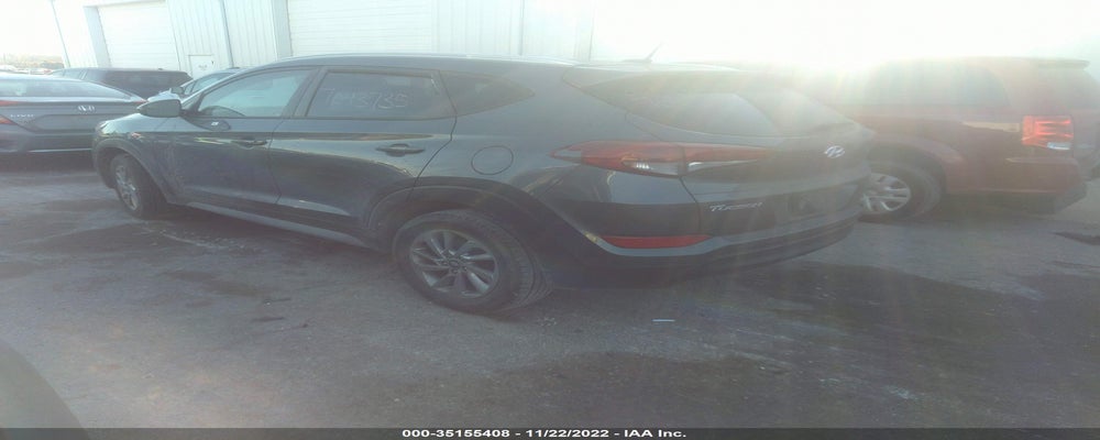 KM8J33A41HU415343 2017 HYUNDAI TUCSON photo no. 3