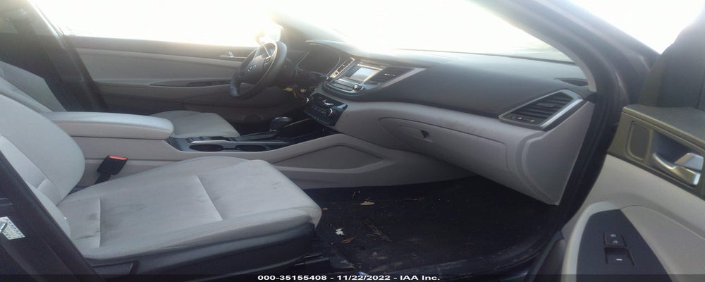 KM8J33A41HU415343 2017 HYUNDAI TUCSON photo no. 5