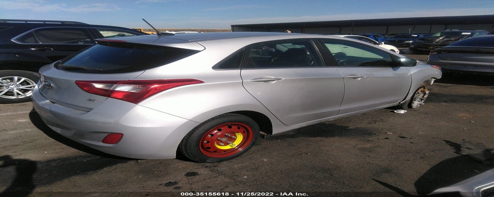KMHD35LH6HU381831 2017 HYUNDAI ELANTRA GT photo no. 4