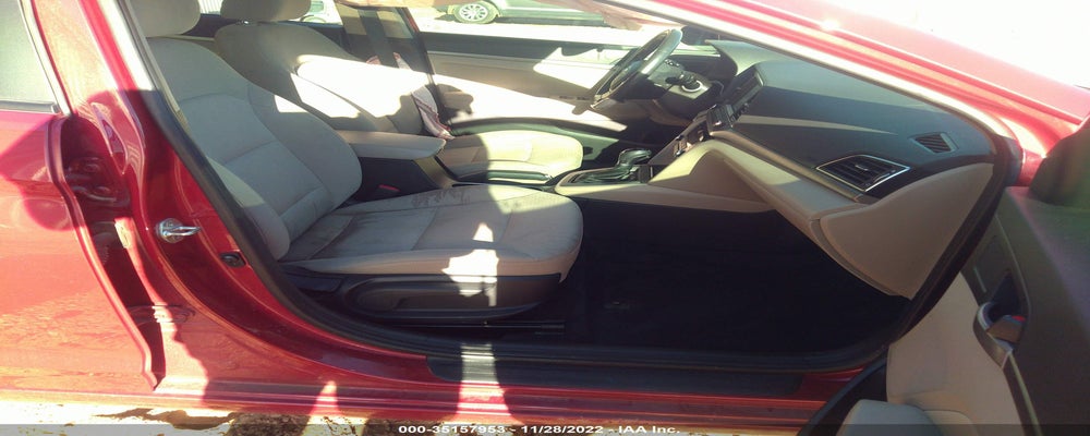 5NPD84LF3JH232579 2018 HYUNDAI ELANTRA photo no. 5