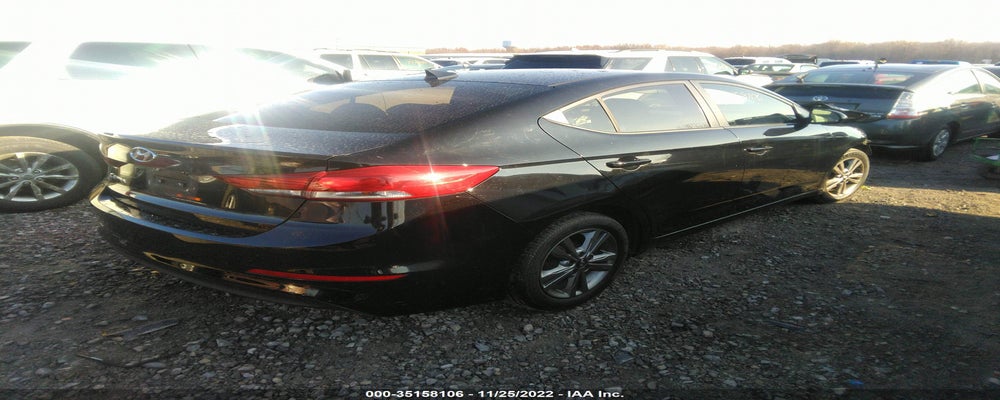 KMHD84LF7HU203565 2017 HYUNDAI ELANTRA photo no. 4