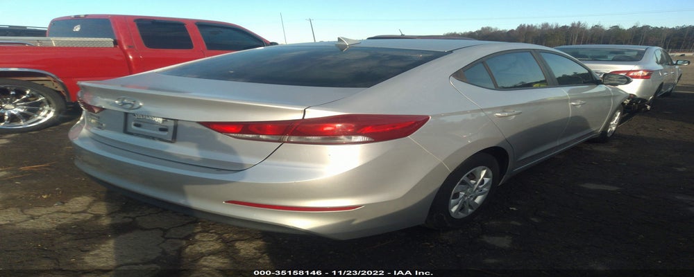 KMHD74LF7HU071121 2017 HYUNDAI ELANTRA photo no. 4