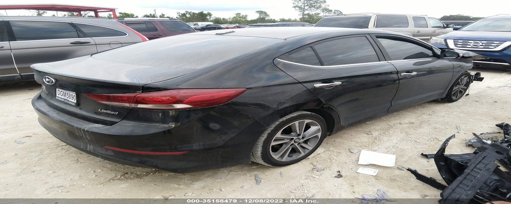 KMHD84LF5HU146976 2017 HYUNDAI ELANTRA photo no. 4