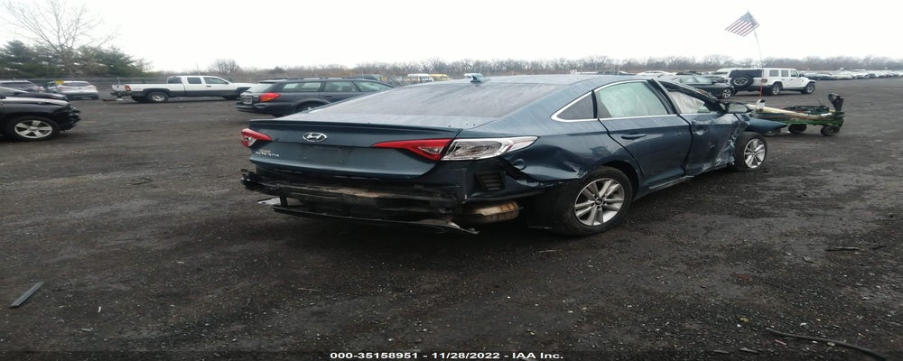 5NPE24AF0FH219241 2015 HYUNDAI SONATA photo no. 4