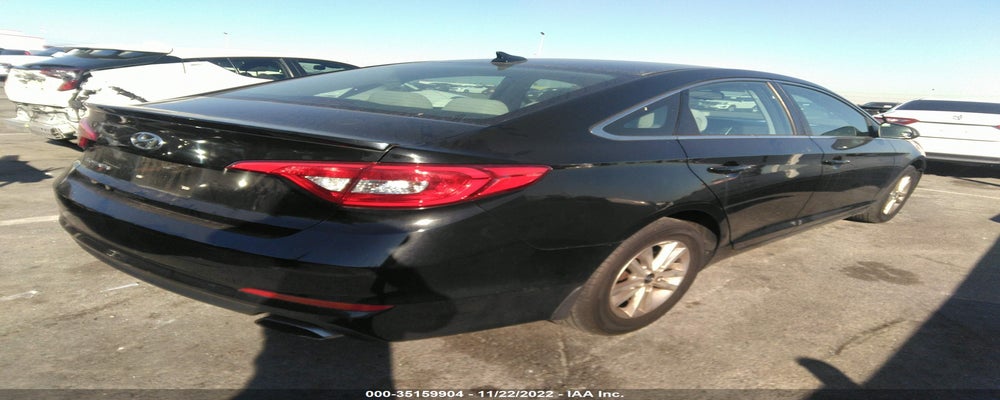5NPE24AF4FH173588 2015 HYUNDAI SONATA photo no. 4
