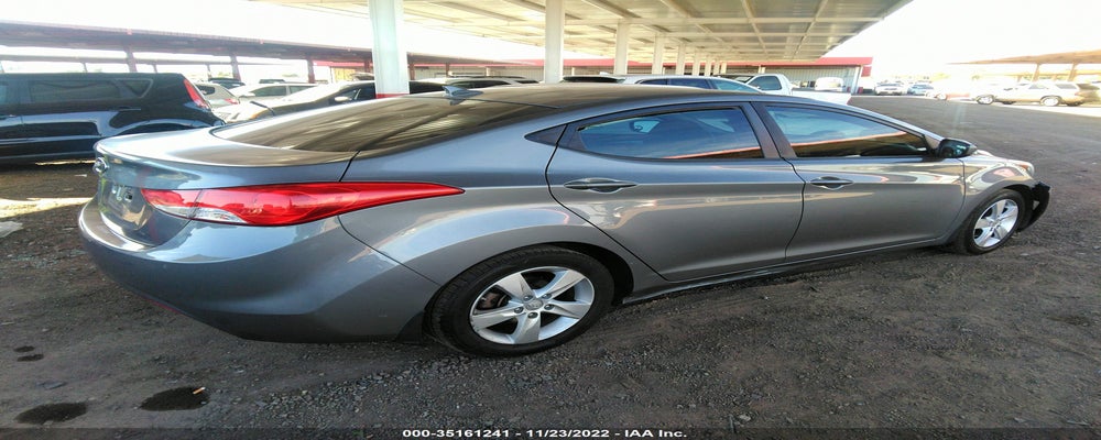 5NPDH4AE2DH379345 2013 HYUNDAI ELANTRA photo no. 4