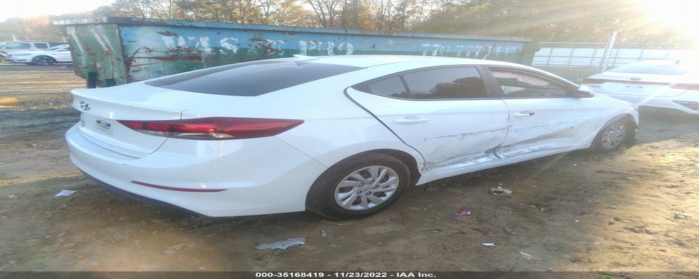 5NPD74LF1HH146748 2017 HYUNDAI ELANTRA photo no. 4