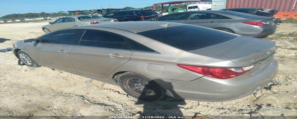 5NPEB4AC3BH195579 2011 HYUNDAI SONATA photo no. 3
