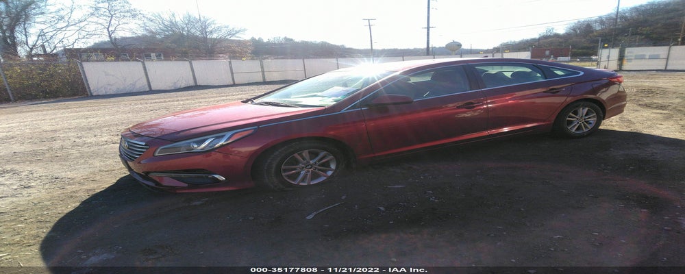 5NPE24AF6FH005273 2015 HYUNDAI SONATA photo no. 2