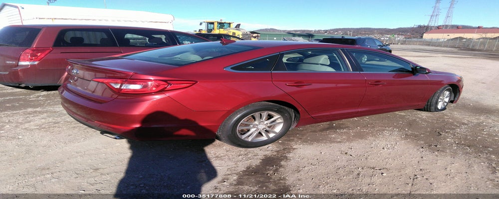 5NPE24AF6FH005273 2015 HYUNDAI SONATA photo no. 4