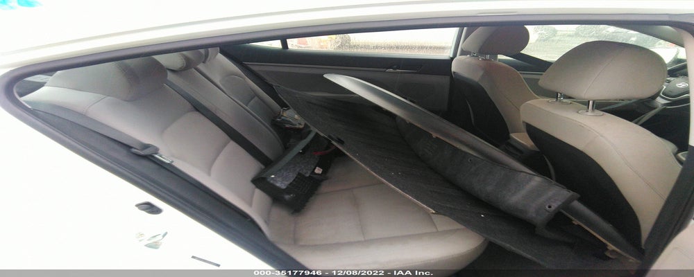 5NPD74LF1HH210822 2017 HYUNDAI ELANTRA photo no. 8