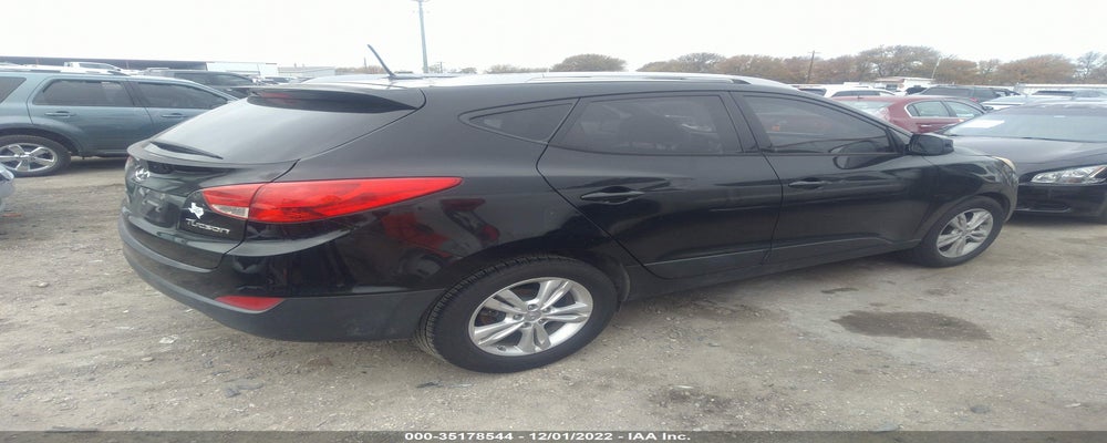 KM8JU3AC5BU305973 2011 HYUNDAI TUCSON photo no. 4