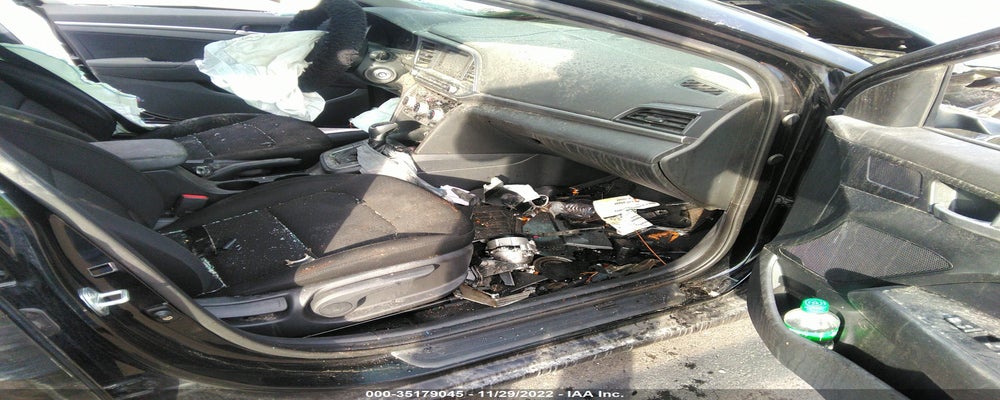 KMHD74LF5KU778130 2019 HYUNDAI ELANTRA photo no. 5
