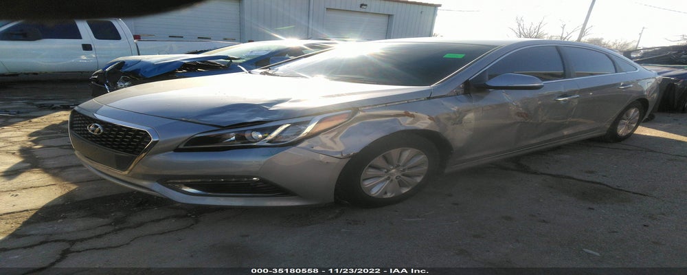KMHE24L17GA016174 2016 HYUNDAI SONATA HYBRID photo no. 2