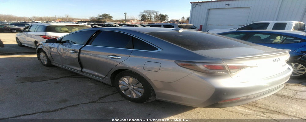 KMHE24L17GA016174 2016 HYUNDAI SONATA HYBRID photo no. 3