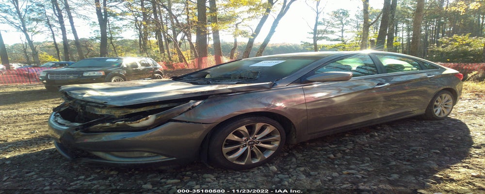 5NPEC4ACXCH477698 2012 HYUNDAI SONATA photo no. 2