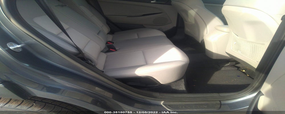 KM8J3CA41HU505642 2017 HYUNDAI TUCSON photo no. 8