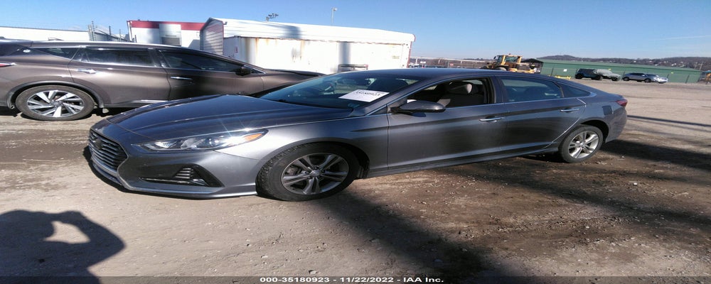 5NPE34AF8JH638718 2018 HYUNDAI SONATA photo no. 2