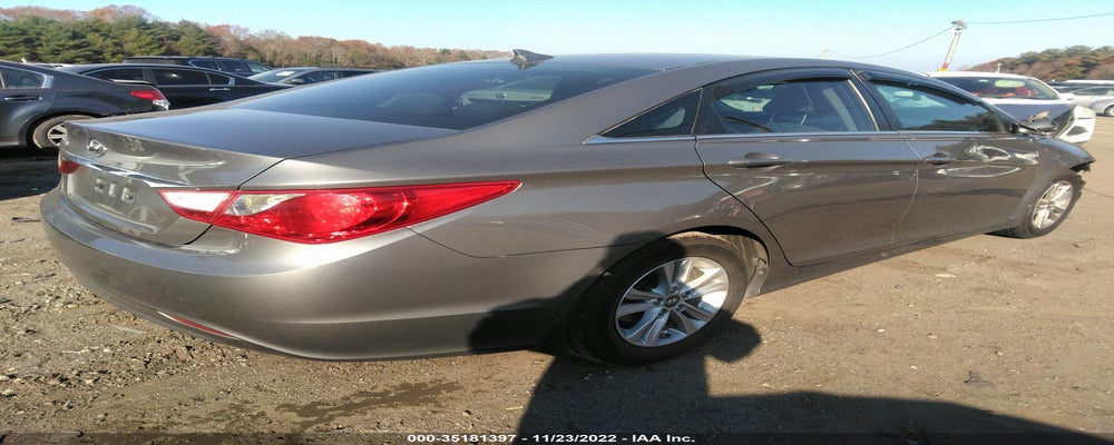5NPEB4AC4DH793618 2013 HYUNDAI SONATA photo no. 4