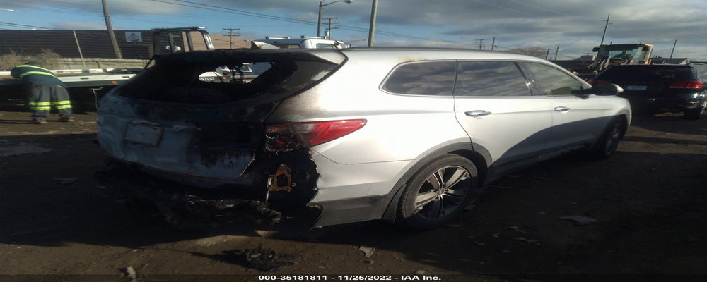 KM8SN4HF7FU101348 2015 HYUNDAI SANTA FE photo no. 4