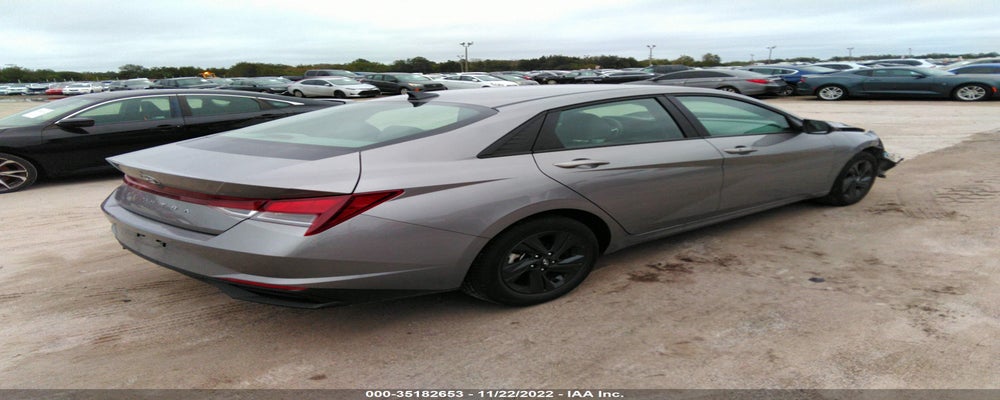 KMHLM4AG5PU414863 2023 HYUNDAI ELANTRA photo no. 4
