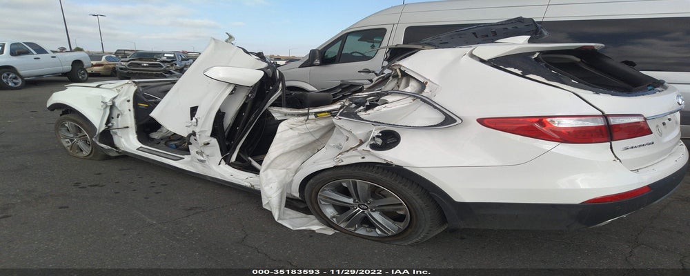 KM8SR4HF4FU106060 2015 HYUNDAI SANTA FE photo no. 3