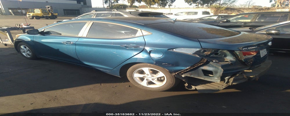 KMHDH4AE0FU458842 2015 HYUNDAI ELANTRA photo no. 3