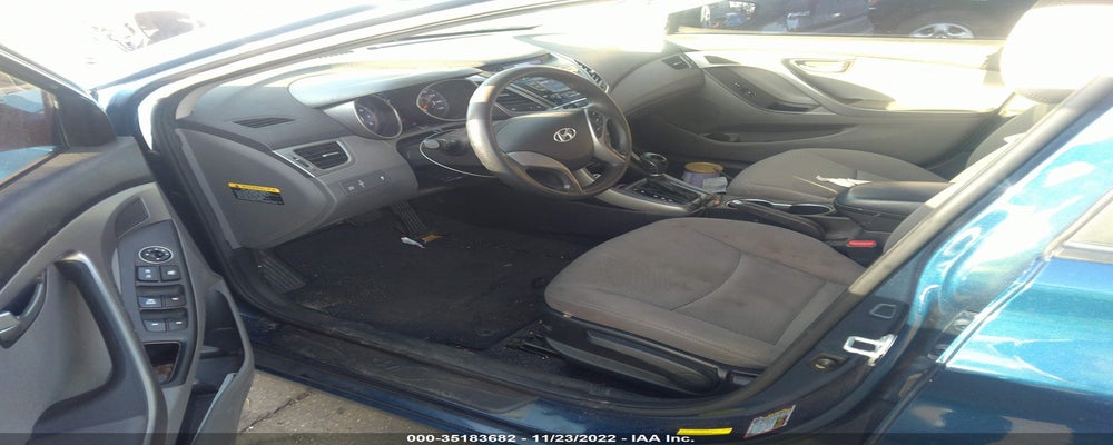 KMHDH4AE0FU458842 2015 HYUNDAI ELANTRA photo no. 5