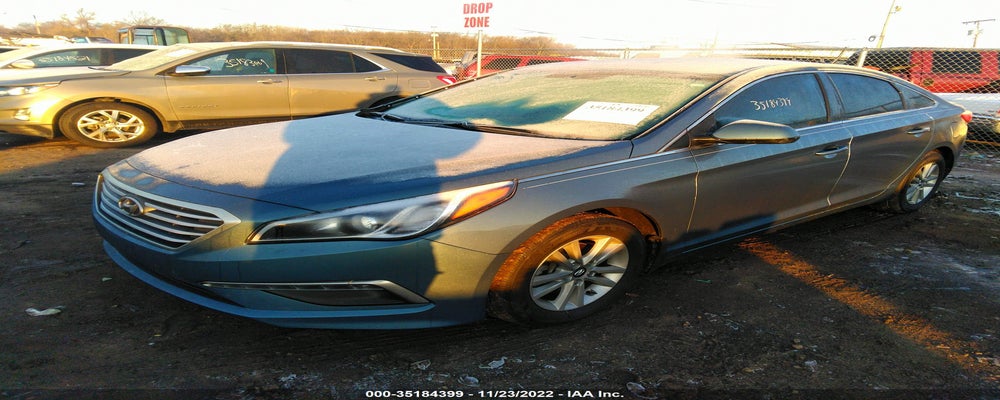 5NPE24AF8FH142893 2015 HYUNDAI SONATA photo no. 2