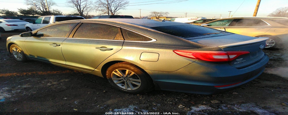 5NPE24AF8FH142893 2015 HYUNDAI SONATA photo no. 3