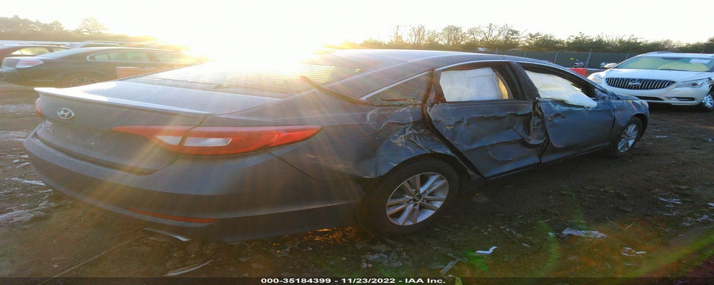 5NPE24AF8FH142893 2015 HYUNDAI SONATA photo no. 4