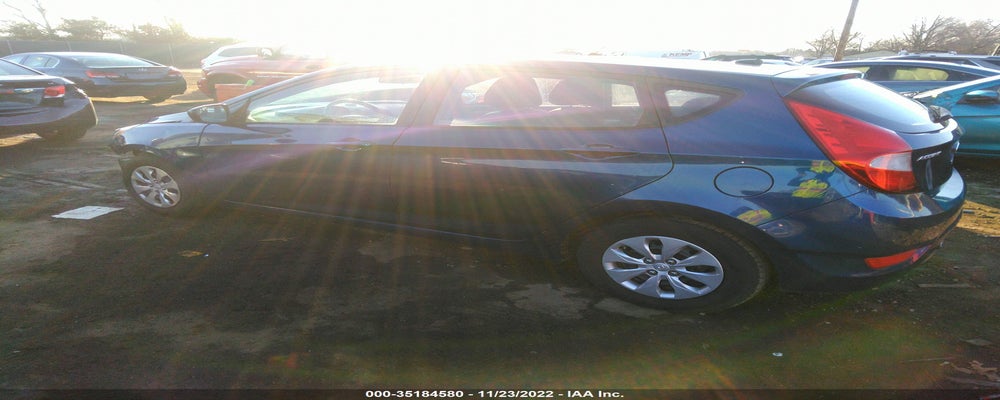 KMHCT5AE5FU213910 2015 HYUNDAI ACCENT photo no. 3