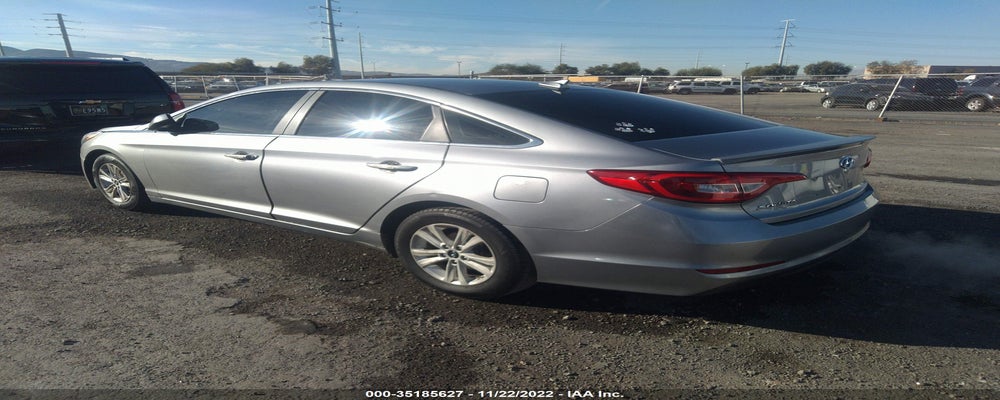 5NPE24AF0FH057188 2015 HYUNDAI SONATA photo no. 3