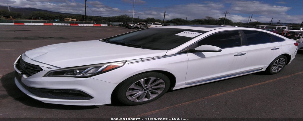 5NPE34AFXGH313979 2016 HYUNDAI SONATA photo no. 2