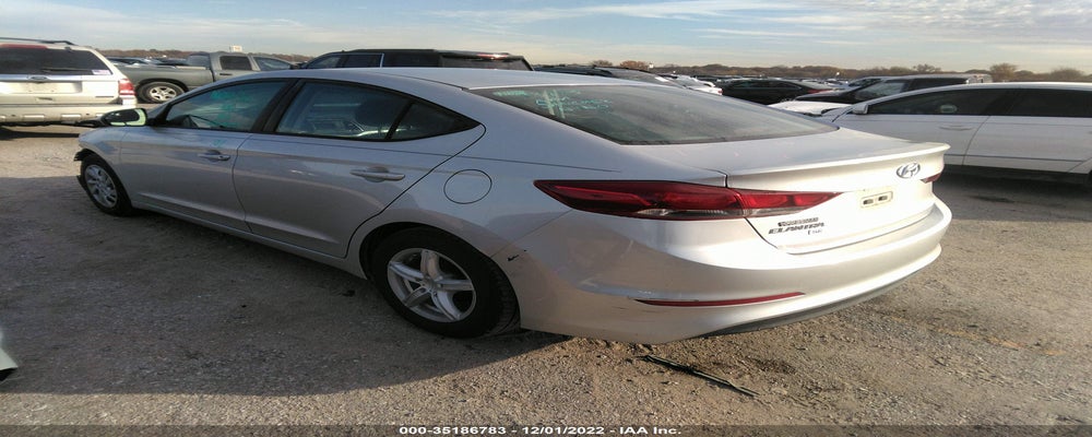 5NPD74LF3JH259686 2018 HYUNDAI ELANTRA photo no. 3
