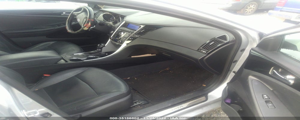 5NPEC4AB2BH209184 2011 HYUNDAI SONATA photo no. 5