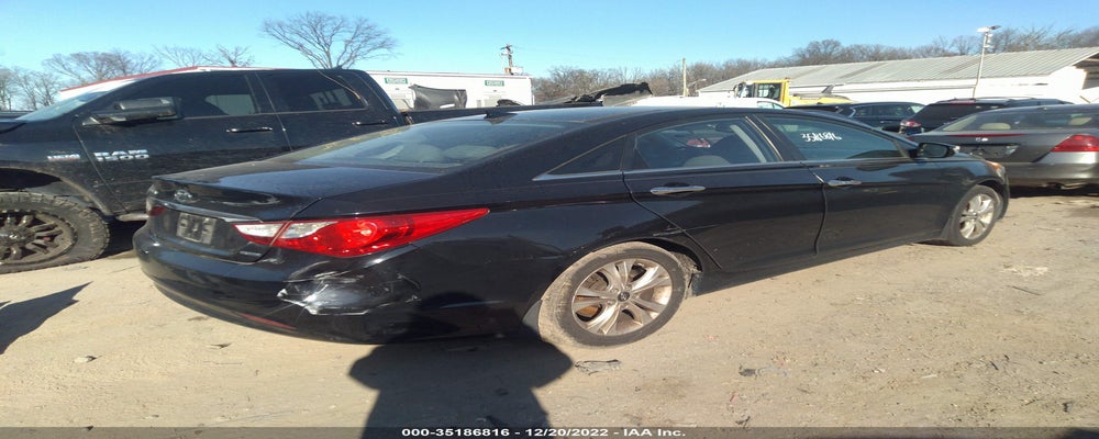 5NPEC4AC2DH592569 2013 HYUNDAI SONATA photo no. 4
