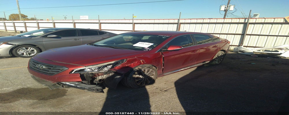 5NPE34AF8FH032231 2015 HYUNDAI SONATA photo no. 2