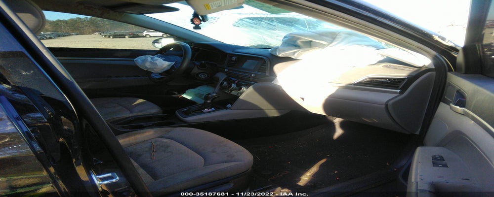KMHD74LF1KU775502 2019 HYUNDAI ELANTRA photo no. 5