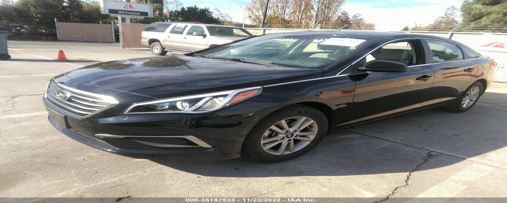5NPE24AF7HH582915 2017 HYUNDAI SONATA photo no. 2