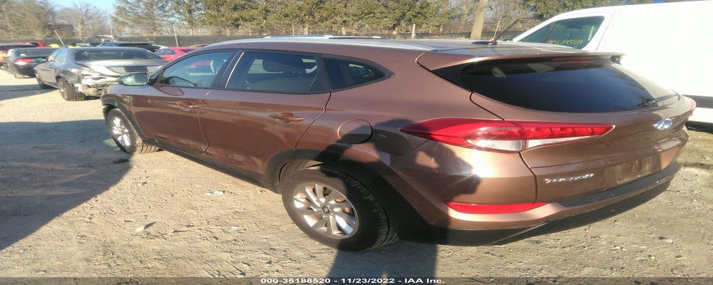 KM8J3CA49GU230052 2016 HYUNDAI TUCSON photo no. 3