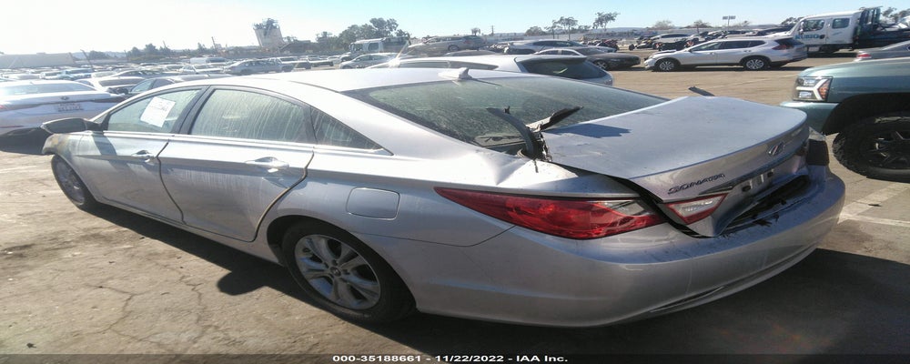 5NPEC4AC9BH271111 2011 HYUNDAI SONATA photo no. 3