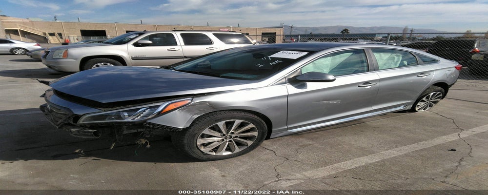 5NPE34AFXFH096657 2015 HYUNDAI SONATA photo no. 2