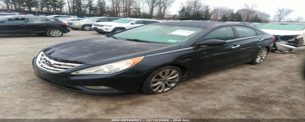 5NPEC4AC0BH018288 2011 HYUNDAI SONATA photo no. 2
