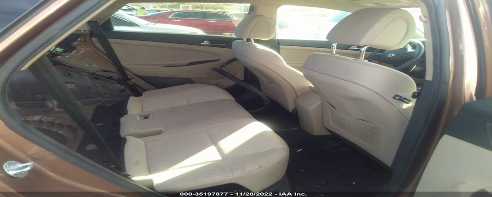 KM8J23A42GU032478 2016 HYUNDAI TUCSON photo no. 8