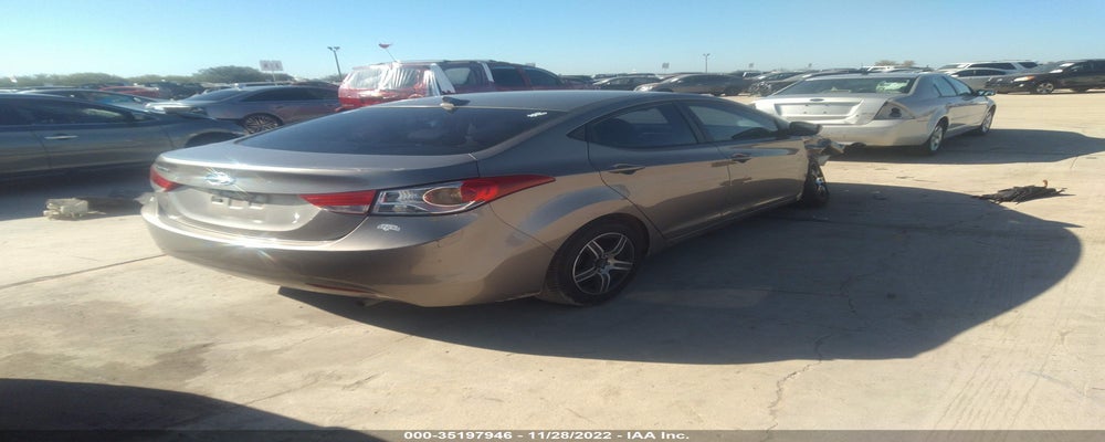 5NPDH4AE9DH297936 2013 HYUNDAI ELANTRA photo no. 4