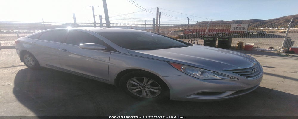 5NPEB4AC5CH409215 2012 HYUNDAI SONATA photo no. 2