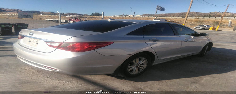 5NPEB4AC5CH409215 2012 HYUNDAI SONATA photo no. 4
