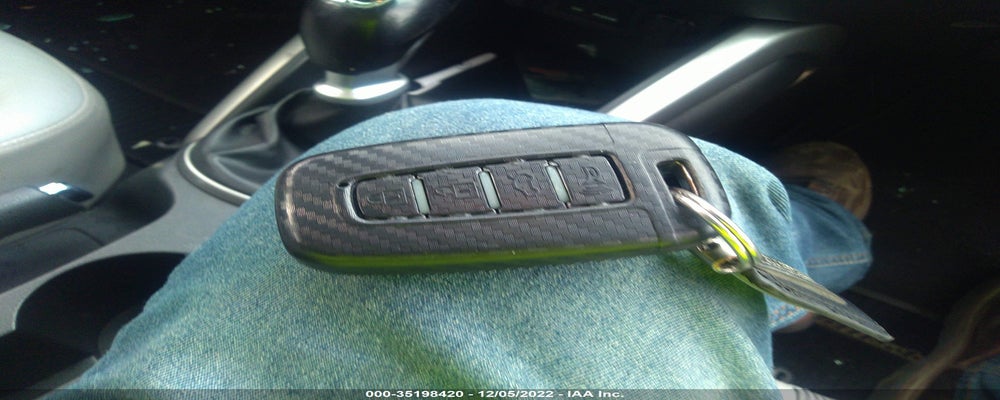 KMHTC6AD1CU024972 2012 HYUNDAI VELOSTER photo no. 11