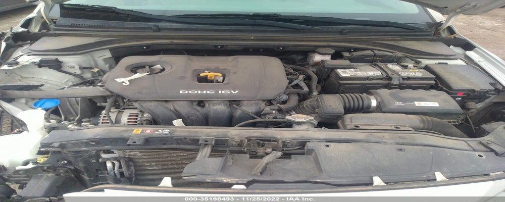 KMHD84LF4HU077102 2017 HYUNDAI ELANTRA photo no. 10